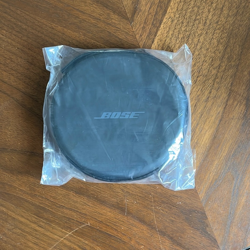 Bose Quiet Control noise canceling earbud case